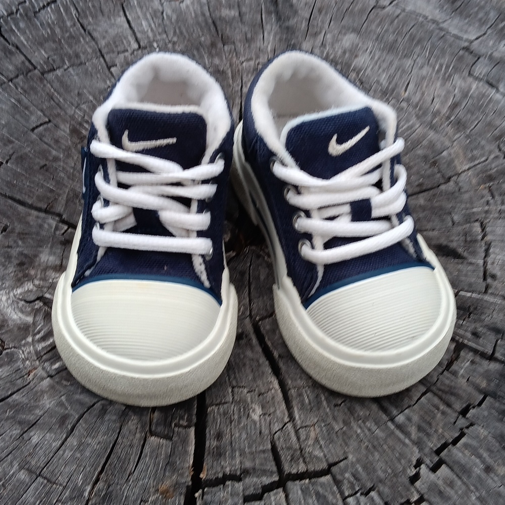 Rare Vintage 90s Nike Baby Hermosa Canvas Size 2C #850154-411 Shoes - Picture 11 of 17